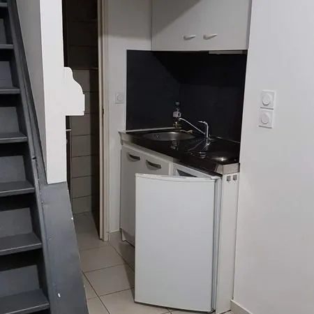 Studio avec mezzanine