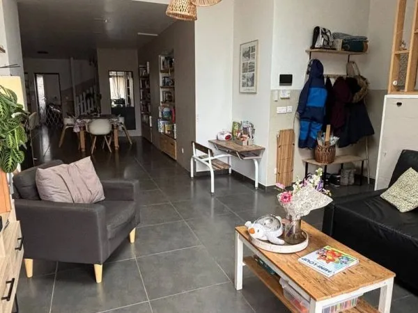 Maison 7 pièces 220 m²