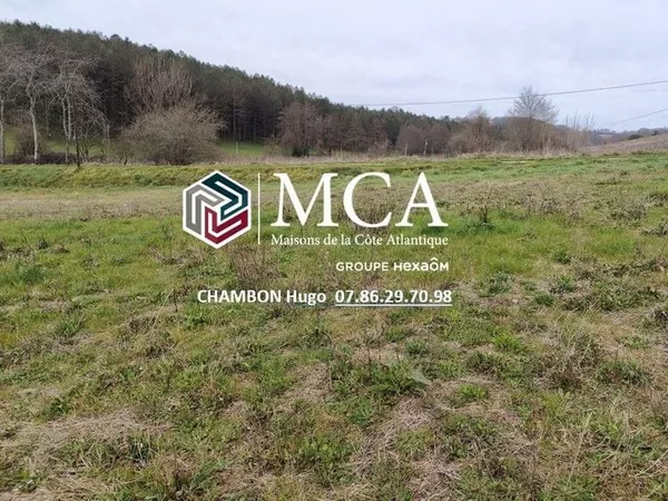 Terrain 600 m²