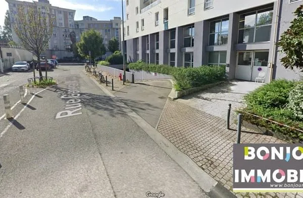 Parking 9 m²