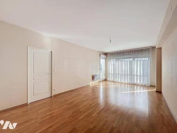 Appartement 3 pièces 81 m²