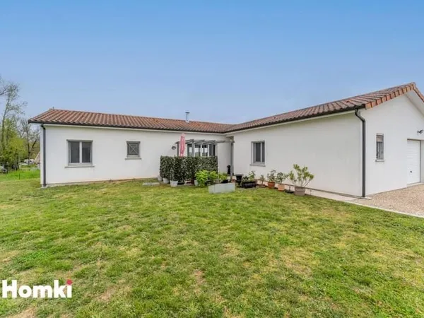 Maison/Villa T5 de 135 m2 à Vayres 33870