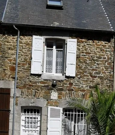 MAISON GRANVILLE centre 70 M2 NORMANDIE sud Manche ports et plages à pieds