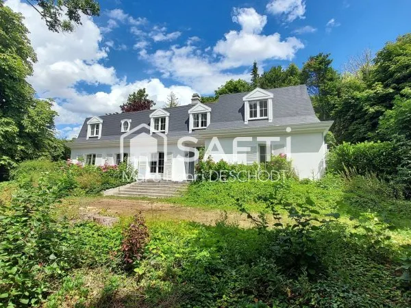 Maison de maître 8 pièces 230m²