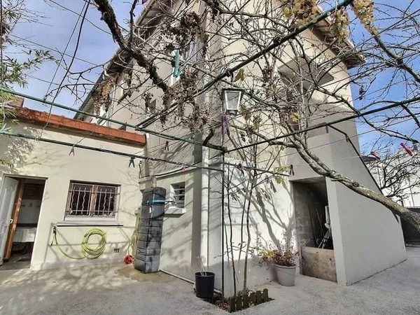 Maison 5 pièces 80 m²