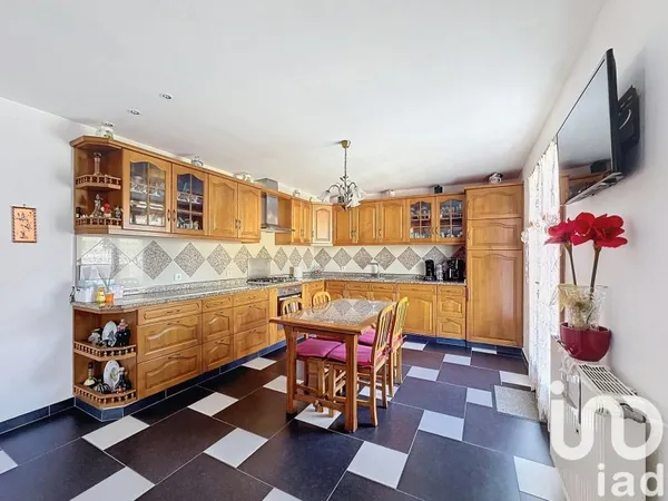Maison 7 pièces 170 m²