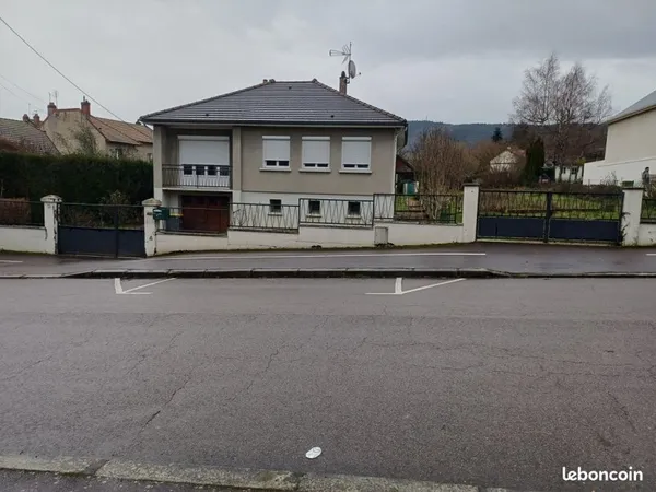 Maison + terrain constructible attenant, proche centre ville