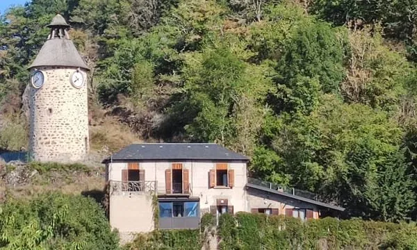 Situation exceptionnelle sur Aubusson au pied de l'emblème de notre ville