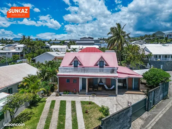 Maison 9 pièces 159 m²