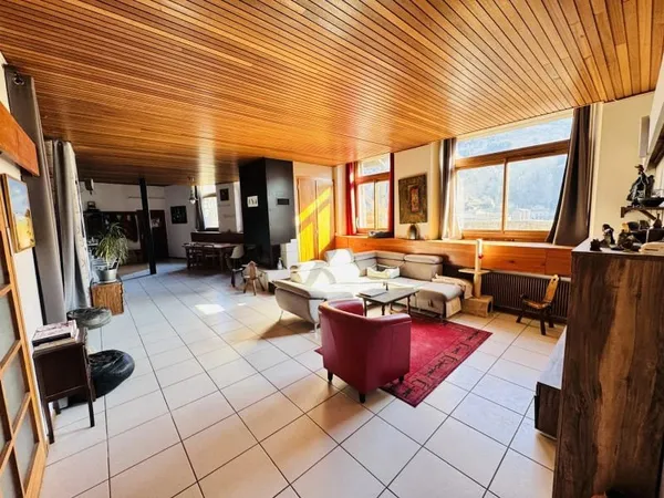 Appartement 4 pièces 131 m²