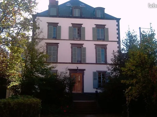 Belle chambre meublée chez l'habitant
