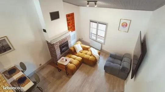 Hyper centre, duplex, meuble, haut de gamme