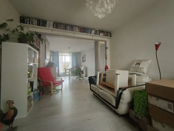 PLEIN CENTRE VILLE, APPARTEMENT REFAIT A NEUF DE 70 M2 HAB