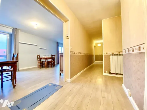 Appartement 4 pièces 100 m²