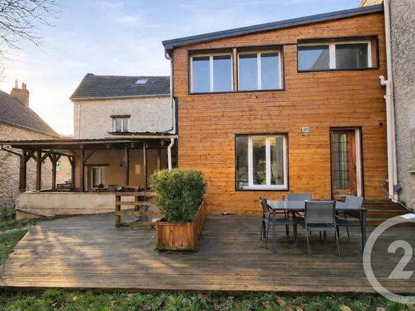 Maison 14 pièces 39 m²