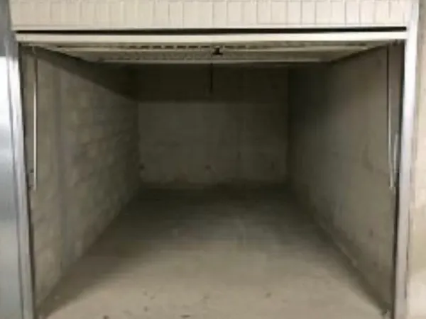 Garage Box