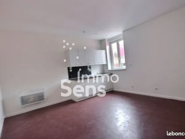 Studio 1 pièce 25 m²