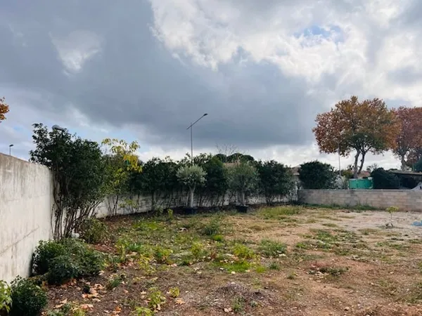 Terrain 460 m²