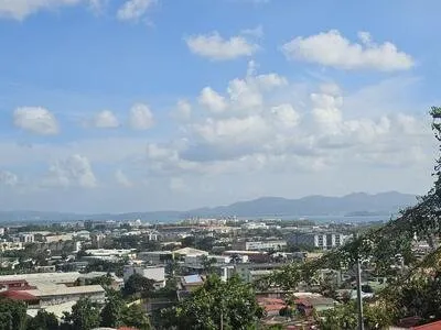 TERRAIN 385 M² VUE DEGAGEE - FORT DE FRANCE