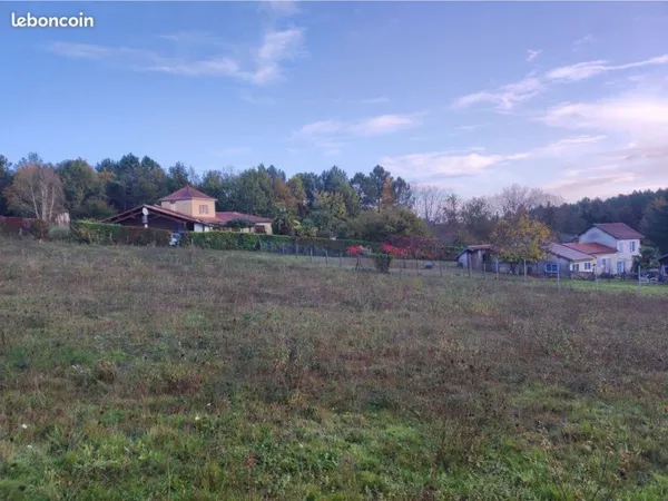 🏡Terrain à vendre. Dernière opportunité