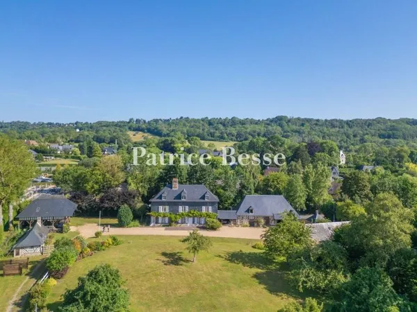 Maison 12 pièces 413 m²