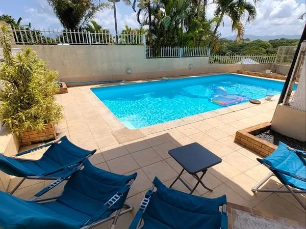 Collocation villa