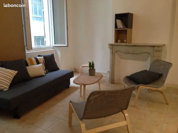 Chambre dispo dans coloc sympa - Vieux port