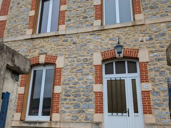 Maison Aubrives en pierre 164M2