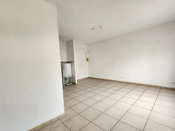 Studio 1 pièce 20 m²