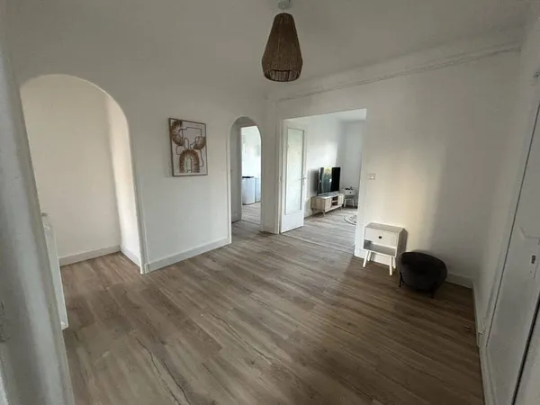 Appartement 4 pièces 80 m²