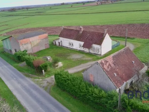 Propriété de campagne de 7 pièces (210 m²) en vente à COULEUVRE
