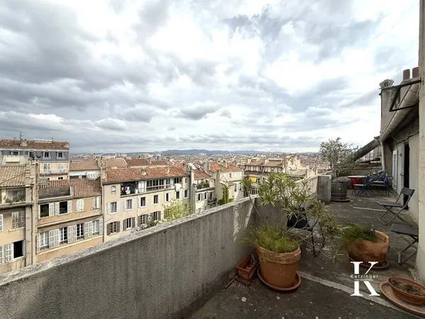 Lumineux et spacieux T5 St Jacques / Notre Dame- 165,25 m² -