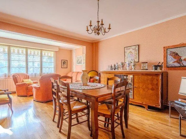 Maison 4 pièces 136 m²