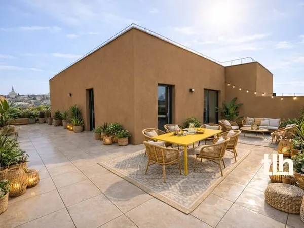 MAISON SUR LE TOIT 4 PIECES DE 94M2 AVEC UNE TERRASSE DE 144M2 €