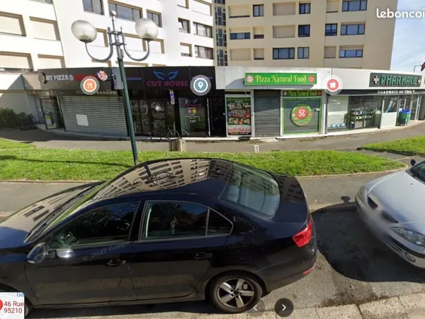 Boutique 103 m² ST GRATIEN
