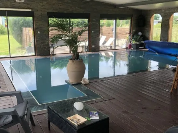 Superbe maison piscine intérieure vue sur les Pyrénées