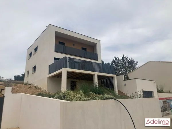SUD DE NÎMES - VILLA NEUVE