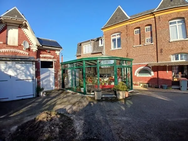 Grande Maison Familiale - Beau potentiel