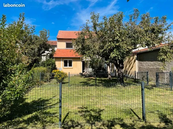 Très beau T4 avec jardin et vue