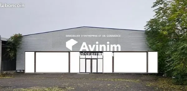 Local 642 m² Aubière