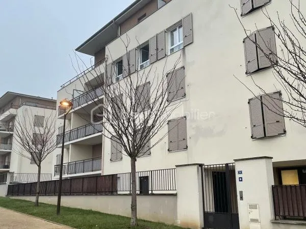 EXCLUSIVITE ARPAJON APPARTEMENT VENDU ENTIEREMENT MEUBLE ET EQUIPE