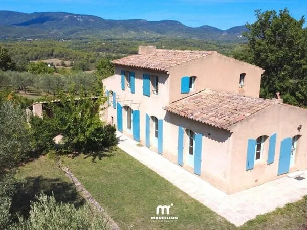 Maison 4 pièces 160 m²