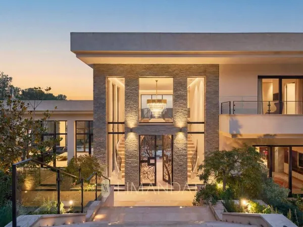 Villa 450 m²