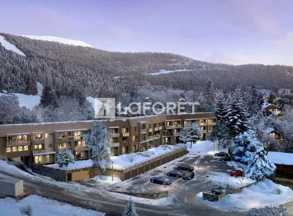49 Appartements Les Angles Au pied des pistes du Studio au T4