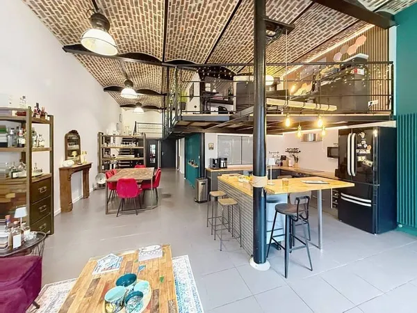 Appartement 3 pièces 135 m²