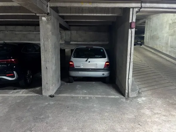 Parking 10 m²