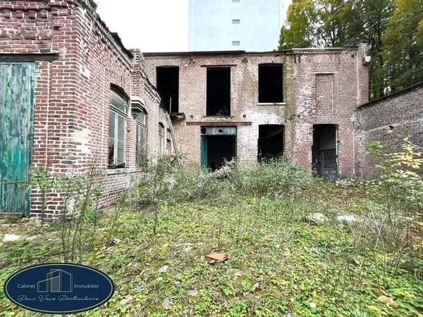Immeuble 300 m²