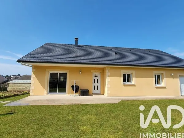 Maison de plain-pied 4 pièces 104 m²