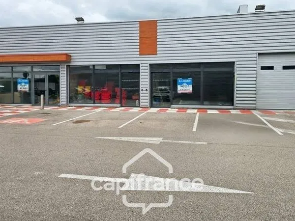 Local commercial 74 m²