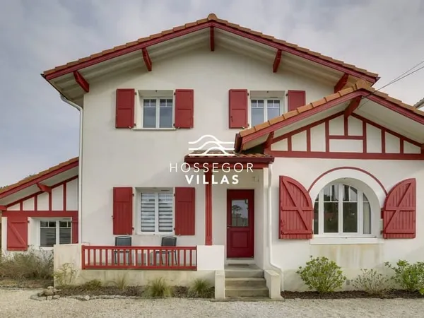 Villa Pyrene
